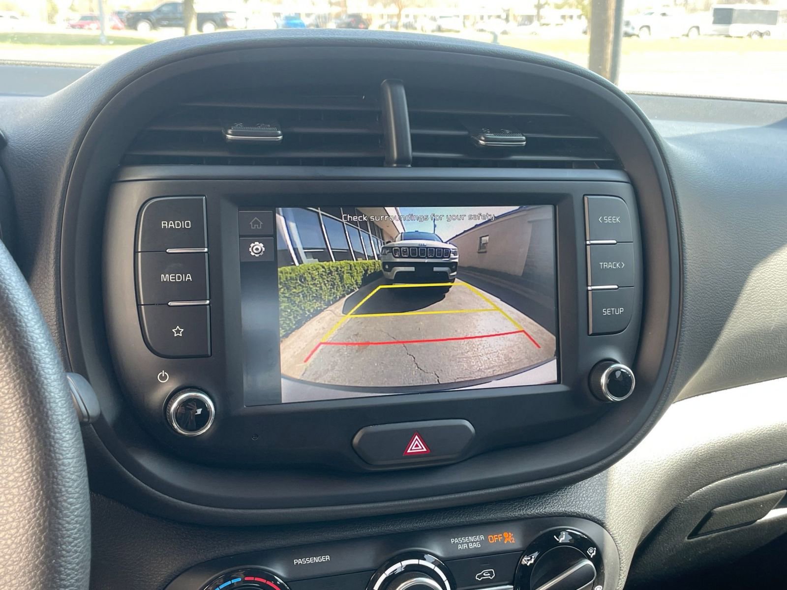 Used 2025 Kia Soul LX w/ LX Technology Package image 22