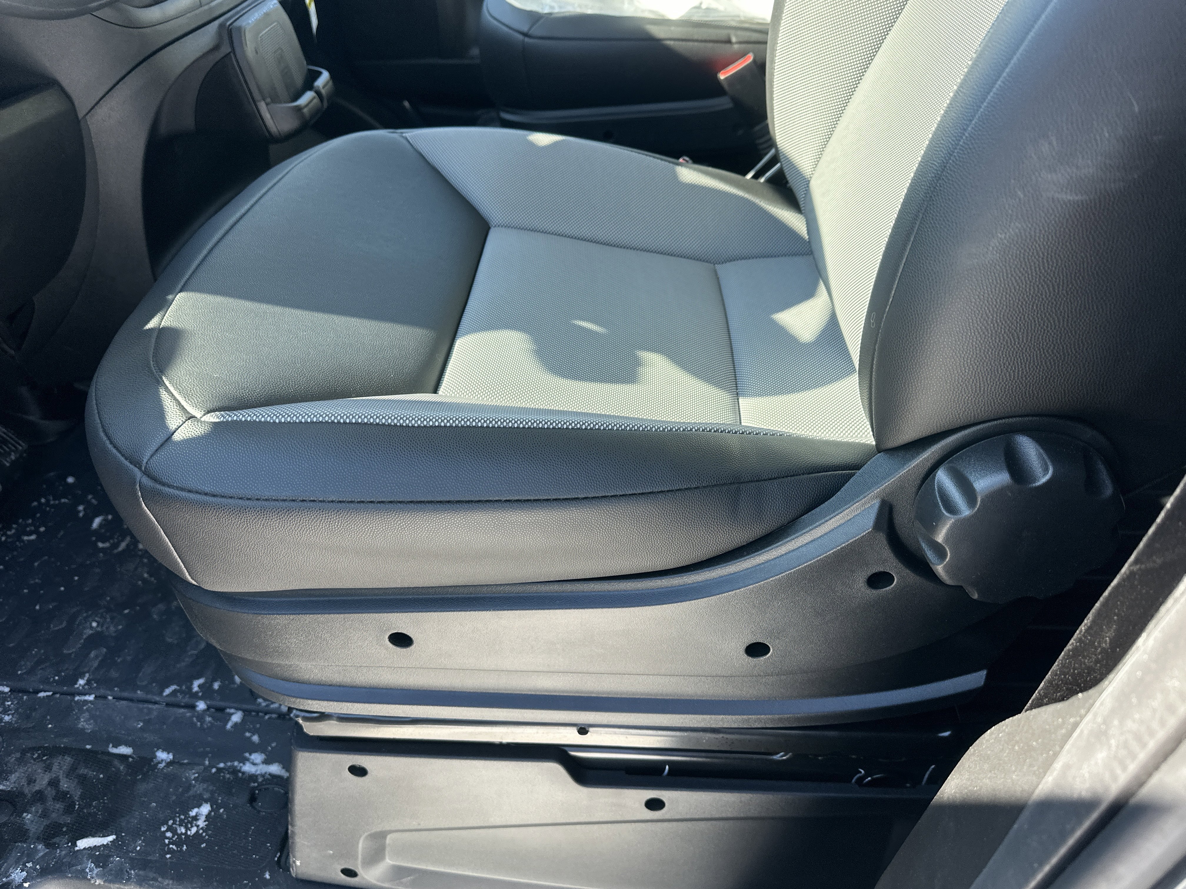 New 2026 RAM ProMaster 3500 w/ Premium Convenience Group image 29