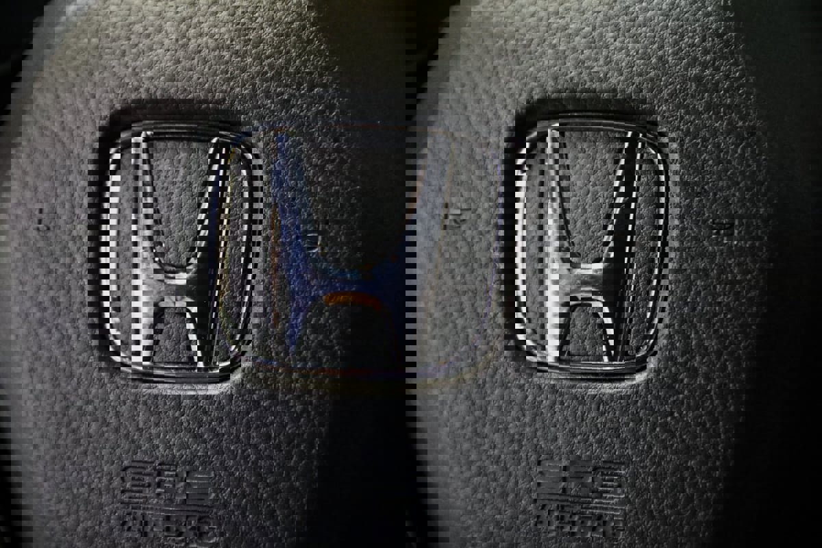 Used 2025 Honda CR-V Sport Touring image 45