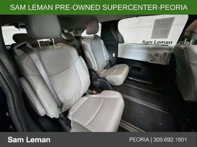 Used 2025 Toyota Sienna XLE w/ XLE Plus Package AWD/4WD image 29