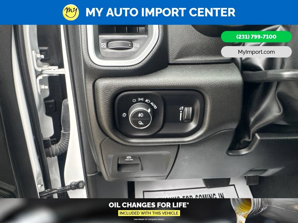 Used 2022 RAM 1500 Big Horn AWD/4WD image 14