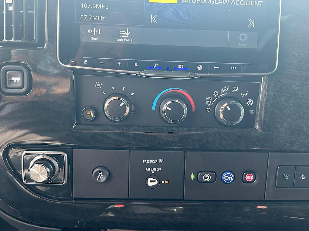 New 2025 Chevrolet Express 2500 Extended w/ Driver Convenience Package image 25