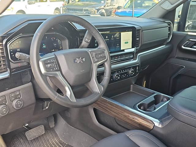 Used 2026 Chevrolet Silverado 2500 LT w/ Trail Boss Package AWD/4WD image 11