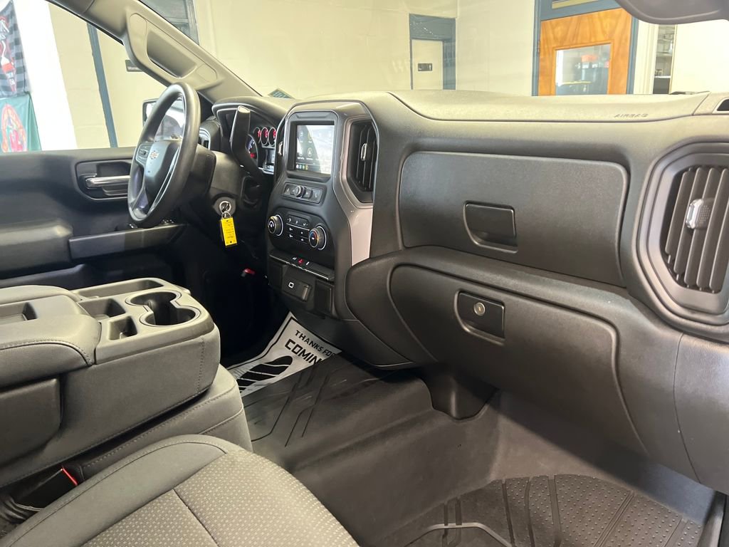 Used 2019 Chevrolet Silverado 1500 Custom w/ Custom Value Package image 36