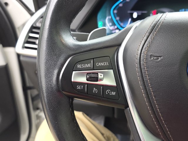 Used 2023 BMW X5 xDrive45e AWD/4WD image 14
