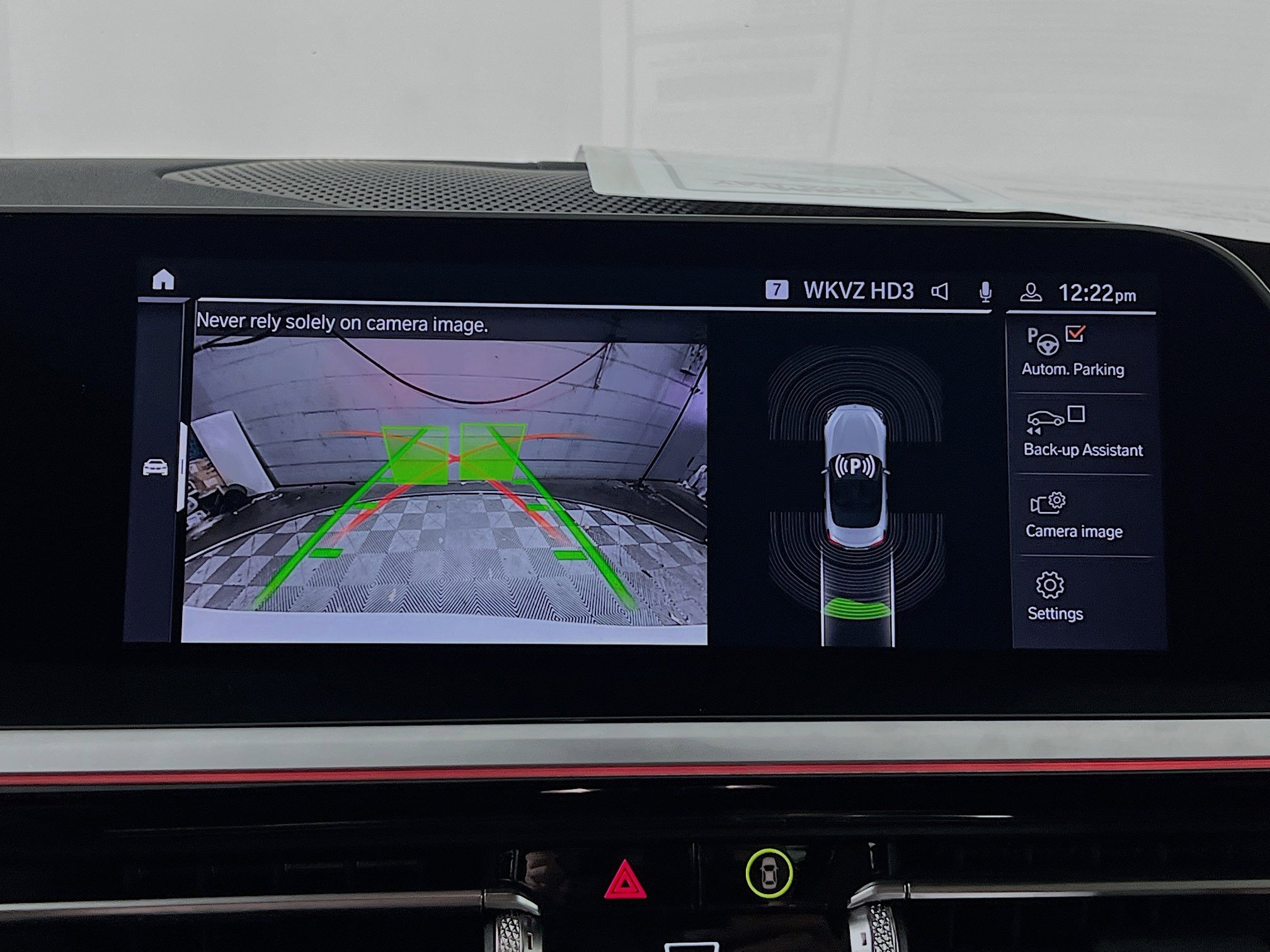 Used 2025 BMW Z4 sDrive30i w/ Premium Package image 28