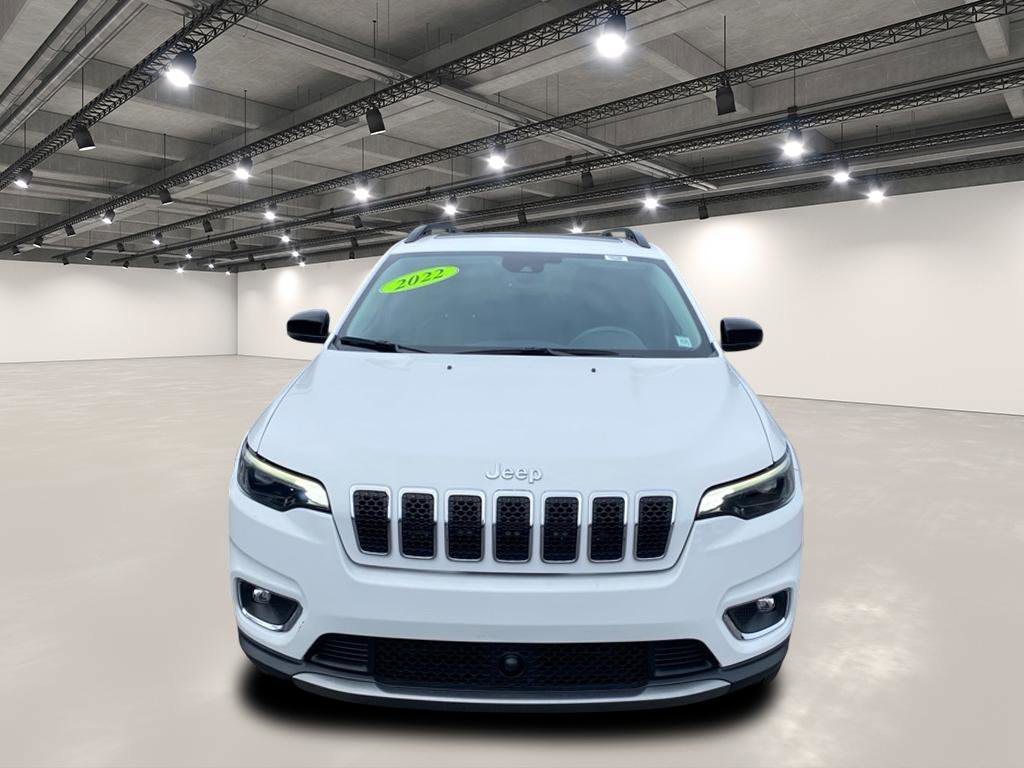 Used 2022 Jeep Cherokee Limited w/ Mopar Interior Package image 2