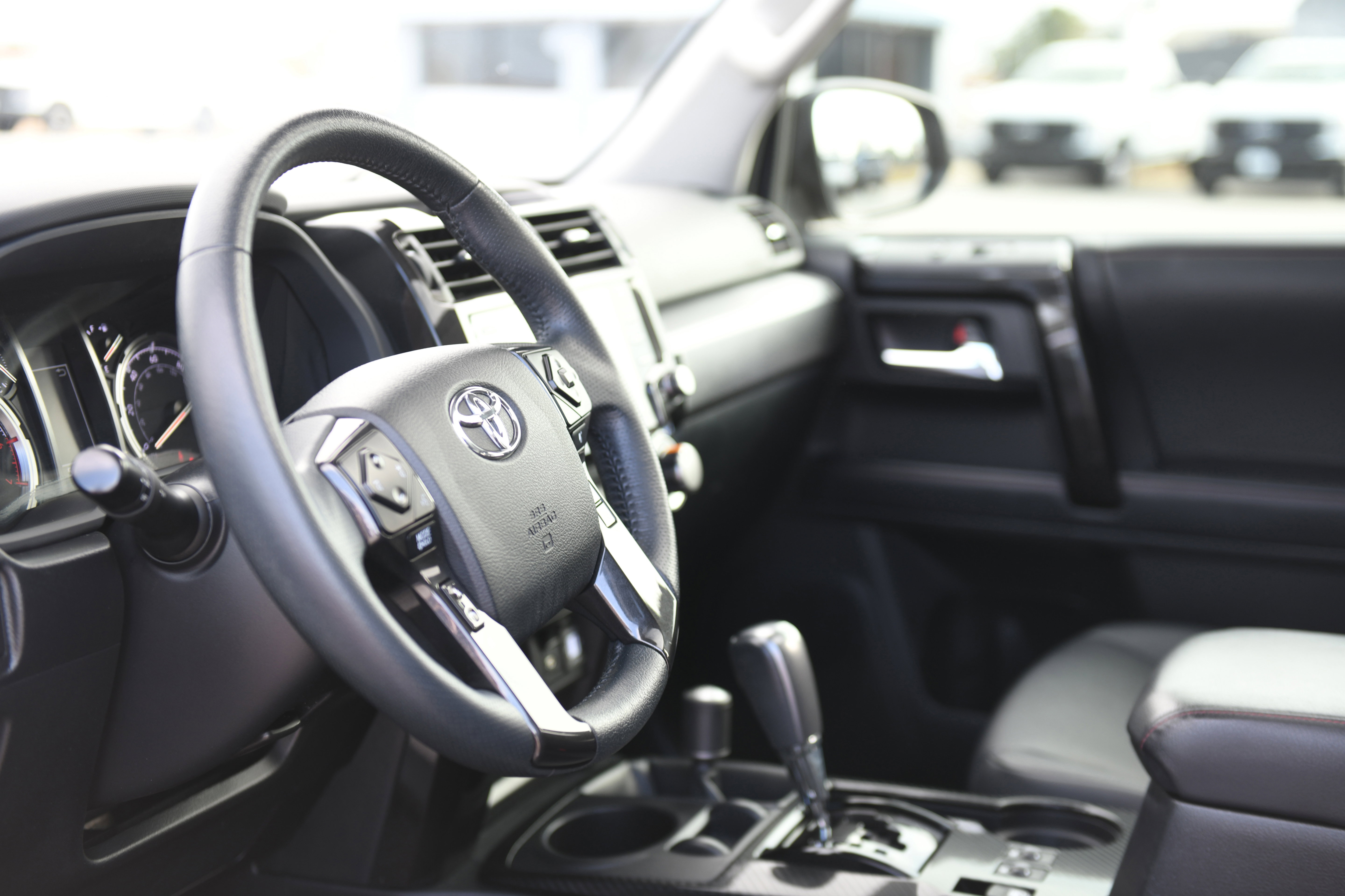 Used 2021 Toyota 4Runner Venture w/ Moonroof Package image 20