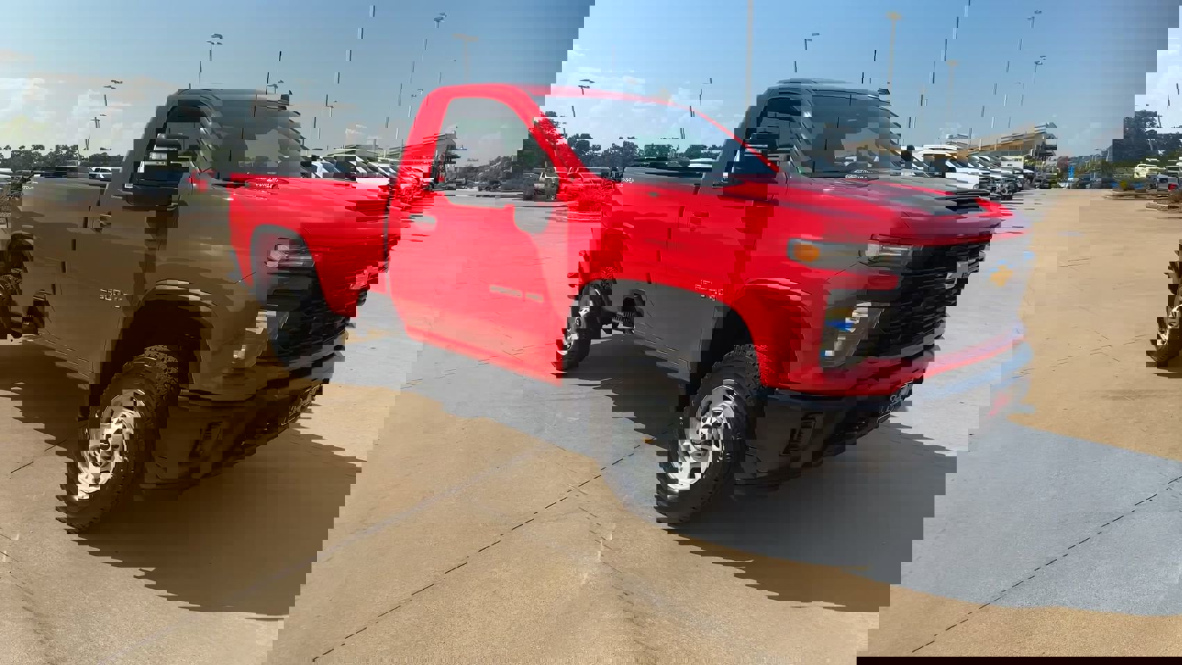 Used 2025 Chevrolet Silverado 2500 W/T w/ WT Convenience Package image 2