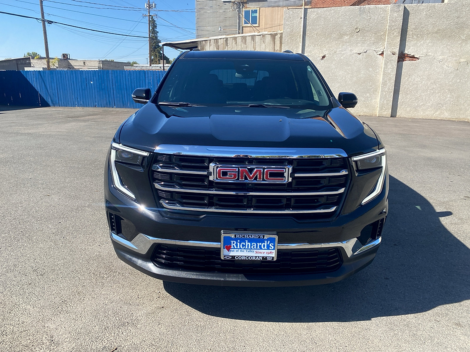 Used 2025 GMC Acadia Elevation AWD/4WD image 3