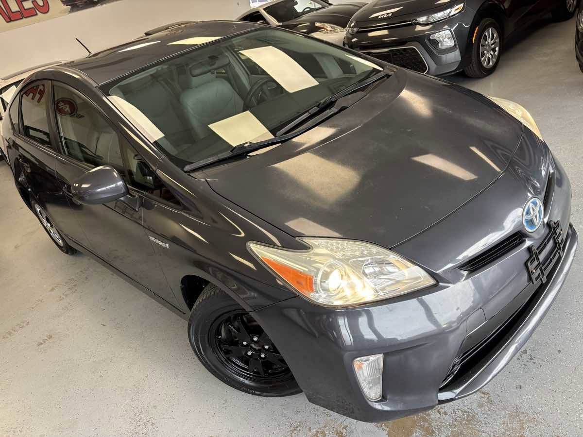 Used 2013 Toyota Prius Three FWD image 8