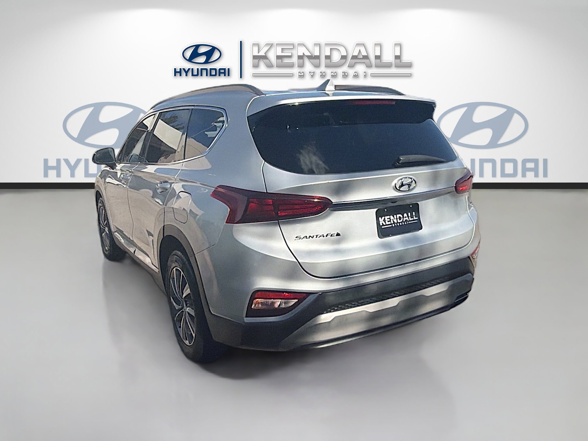 Used 2019 Hyundai Santa Fe SEL image 4