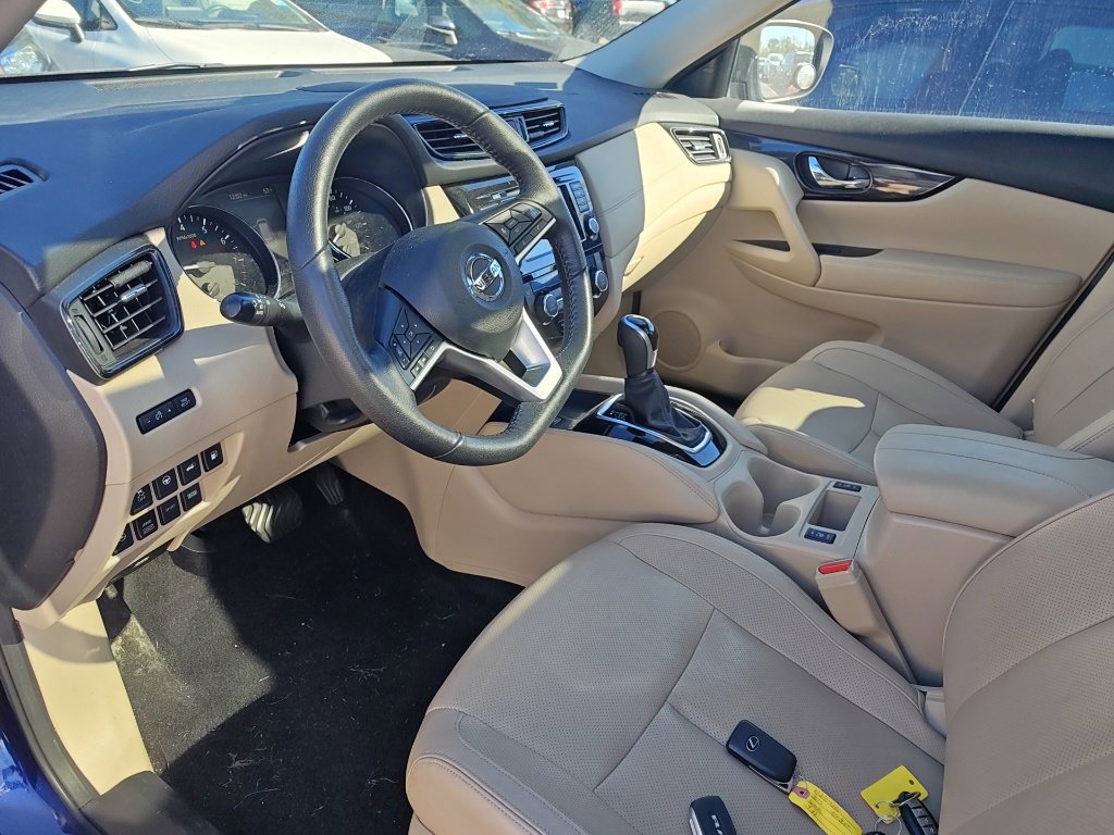 Used 2020 Nissan Rogue SL w/ Premium Package AWD/4WD image 8