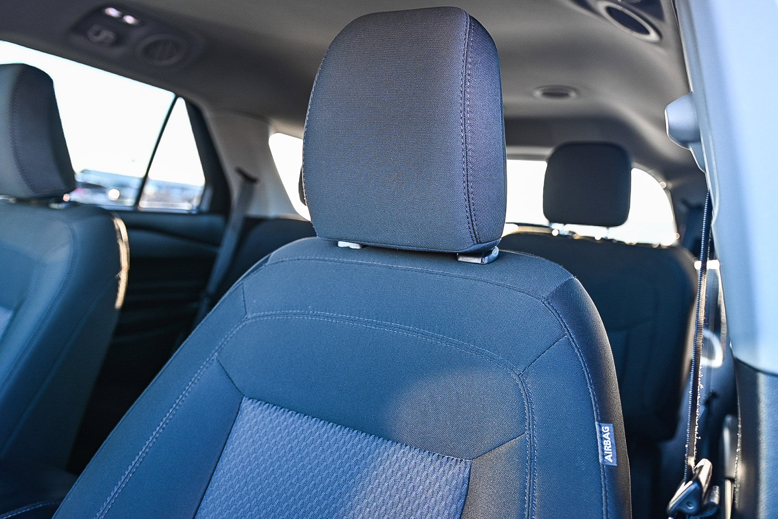 Used 2022 Ford Explorer XLT image 24