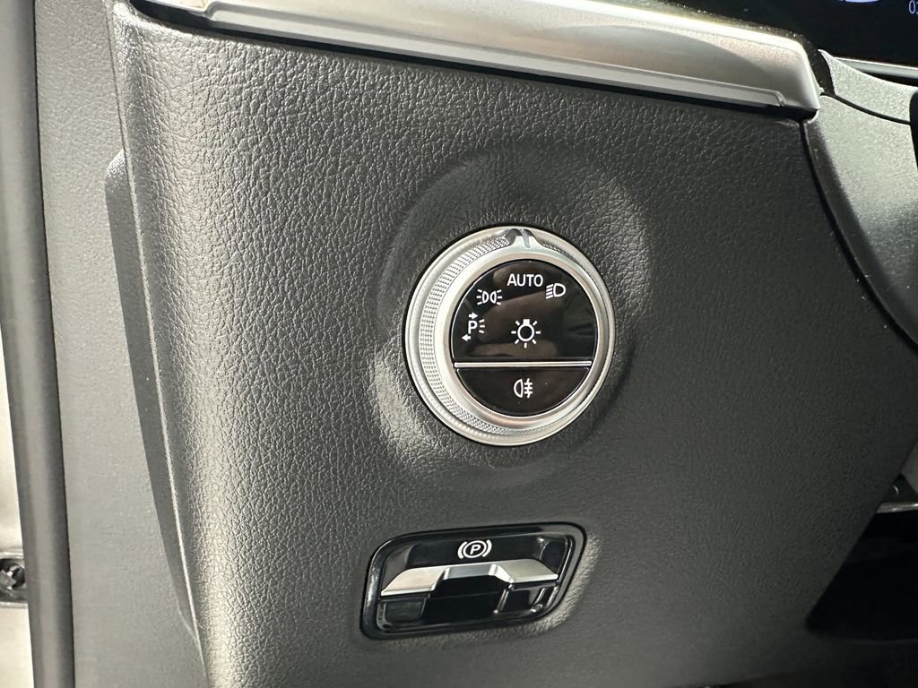 Certified 2022 Mercedes-Benz C 300 Sedan image 34