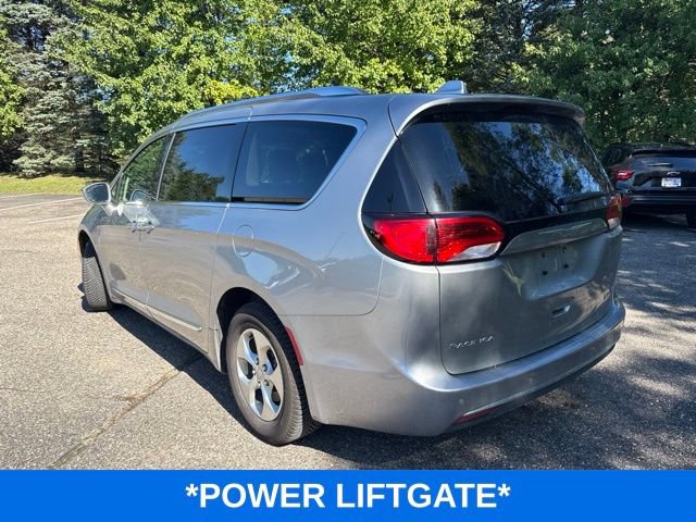 Used 2017 Chrysler Pacifica Touring-L Plus FWD image 5