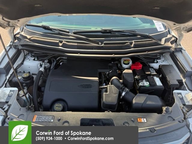 Used 2017 Ford Explorer XLT w/ Equipment Group 202A AWD/4WD image 34