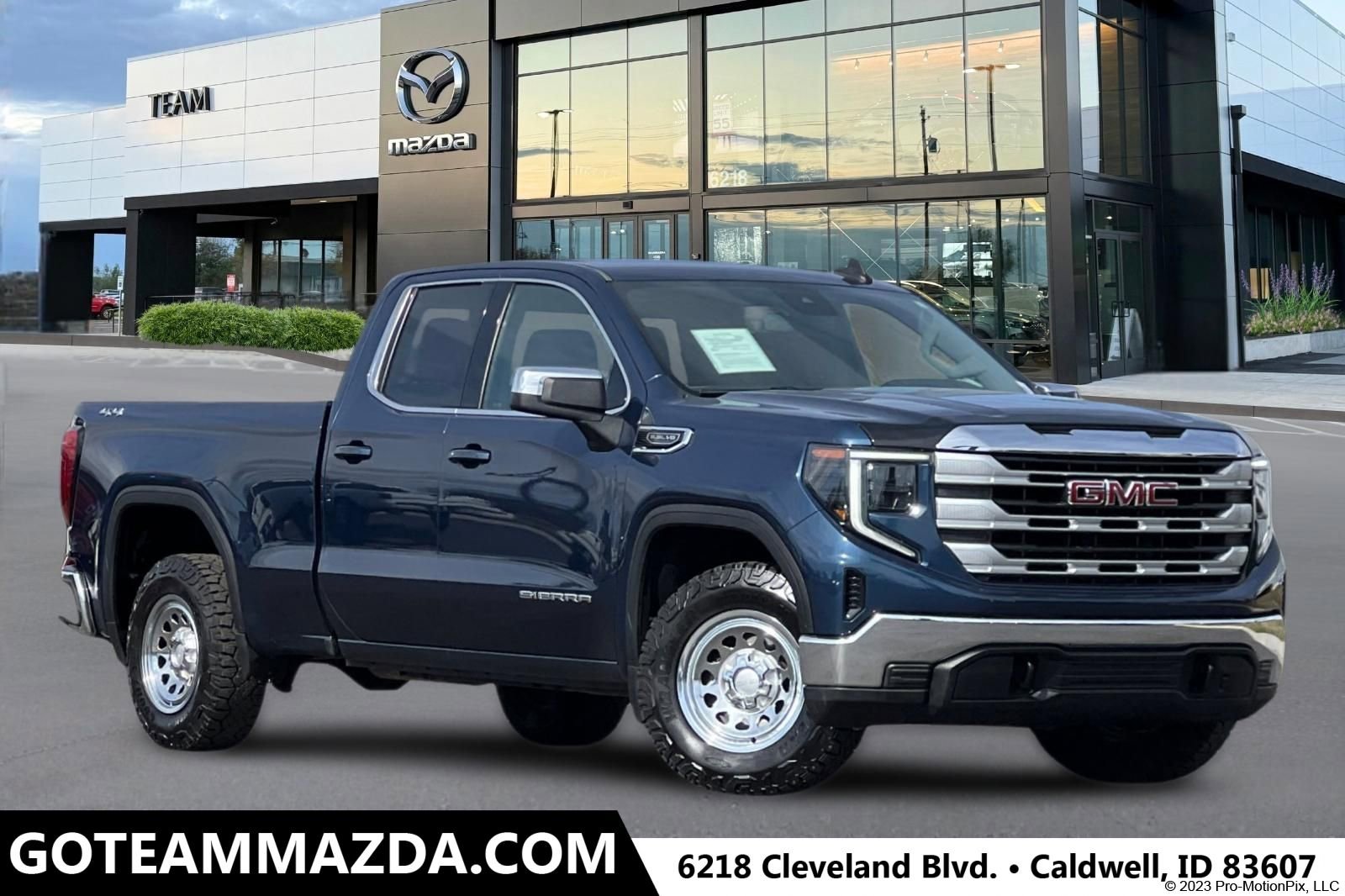 Used 2023 GMC Sierra 1500 SLE w/ Enhanced Capability Package AWD/4WD image 1