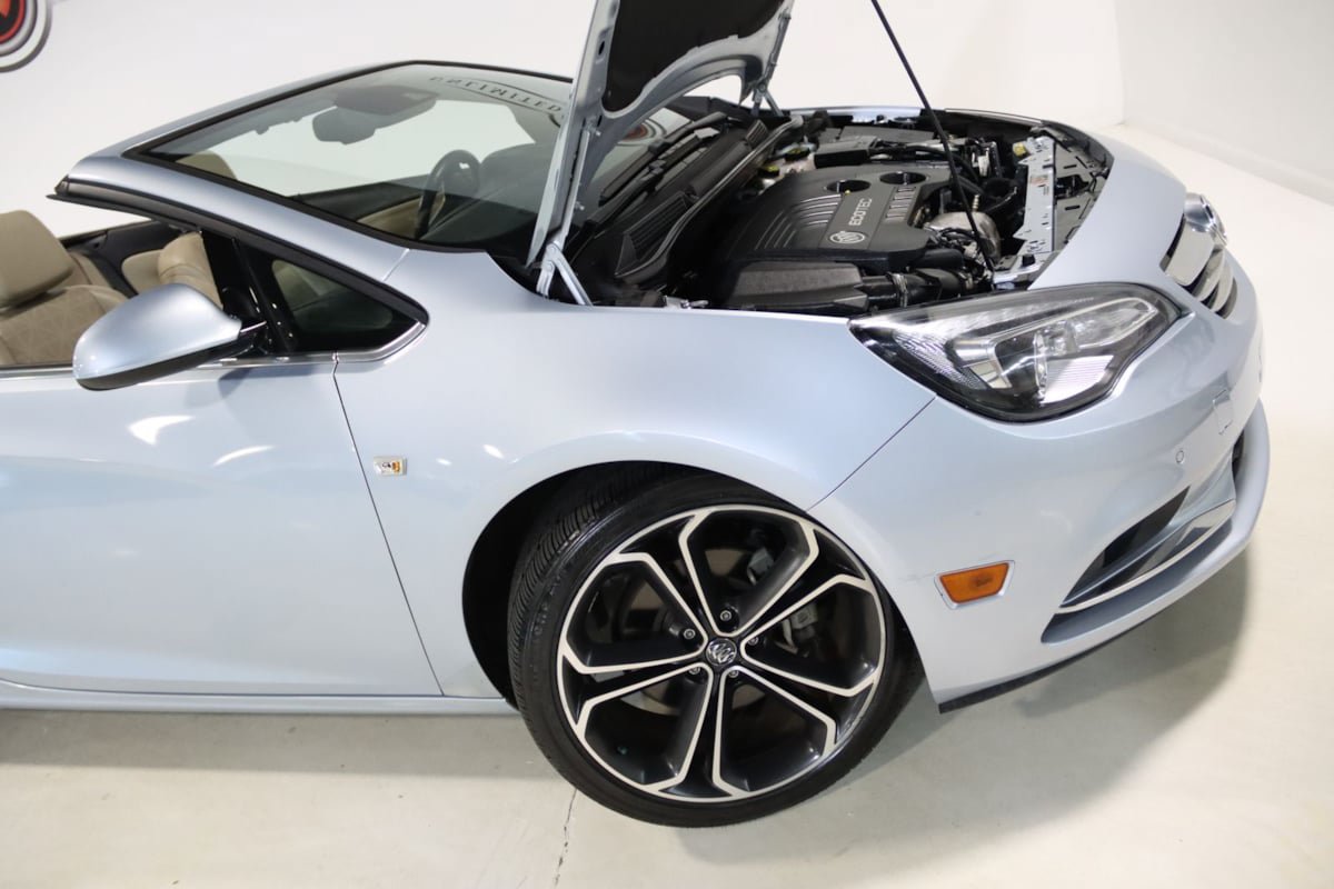 Used 2018 Buick Cascada Premium FWD image 73