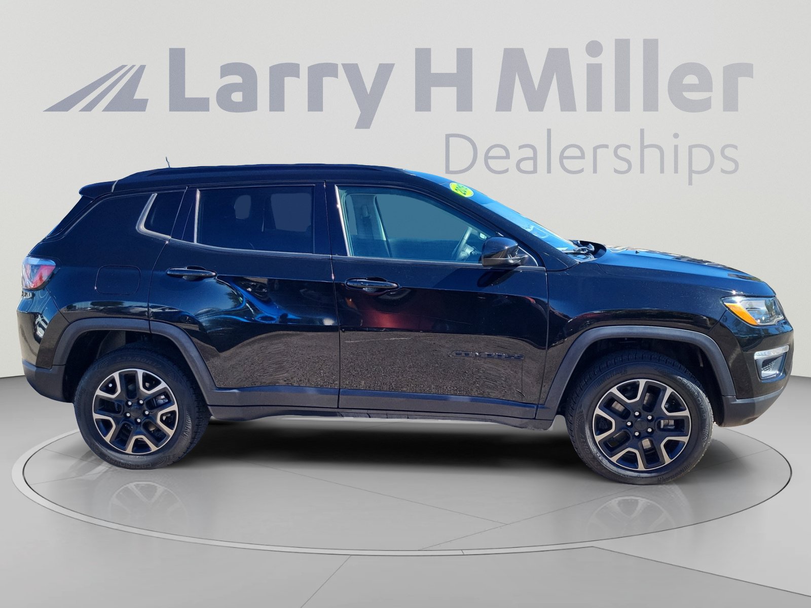Used 2019 Jeep Compass Sport AWD/4WD image 6