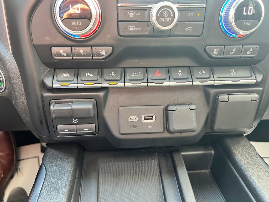 Used 2020 GMC Sierra 1500 SLT w/ SLT Premium Plus Package image 33