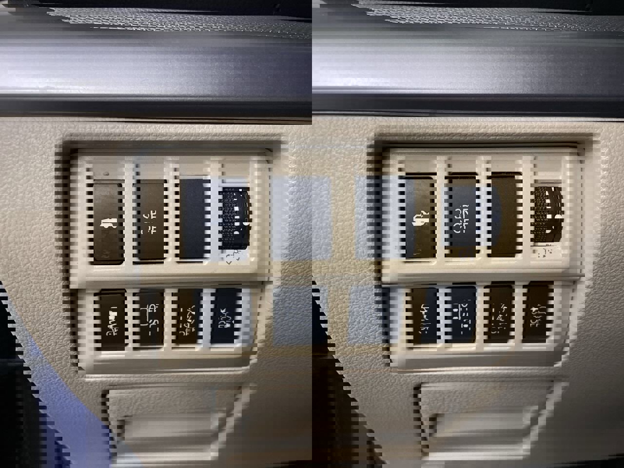 Used 2015 Subaru Legacy 2.5i Premium AWD/4WD image 25