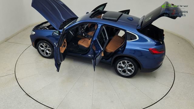 Used 2025 BMW X4 xDrive30i AWD/4WD image 89