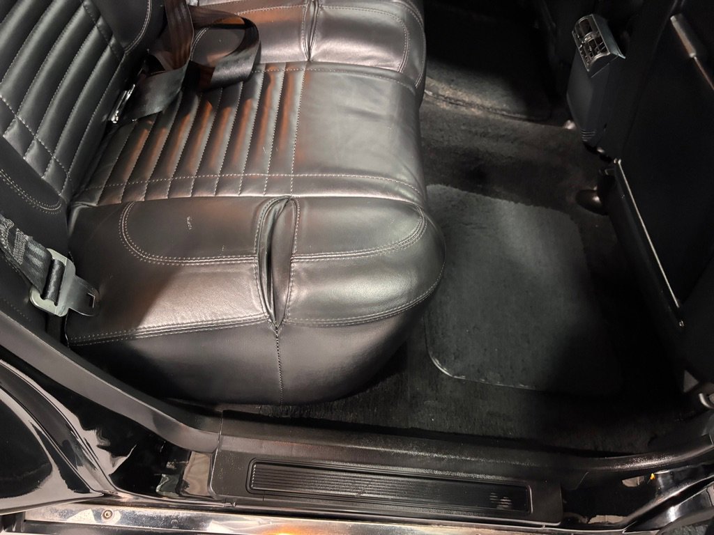 Used 1993 Cadillac Fleetwood Sedan FWD image 23