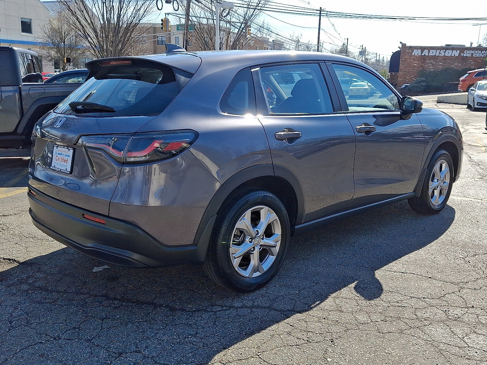 Certified 2023 Honda HR-V LX image 7