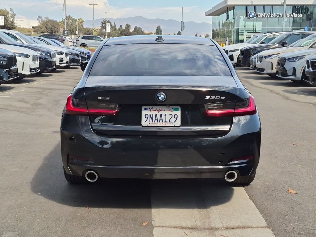 Used 2024 BMW 330e xDrive w/ Convenience Package AWD/4WD image 7