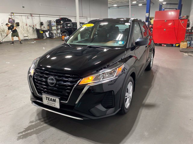 Certified 2024 Nissan Kicks S FWD image 3
