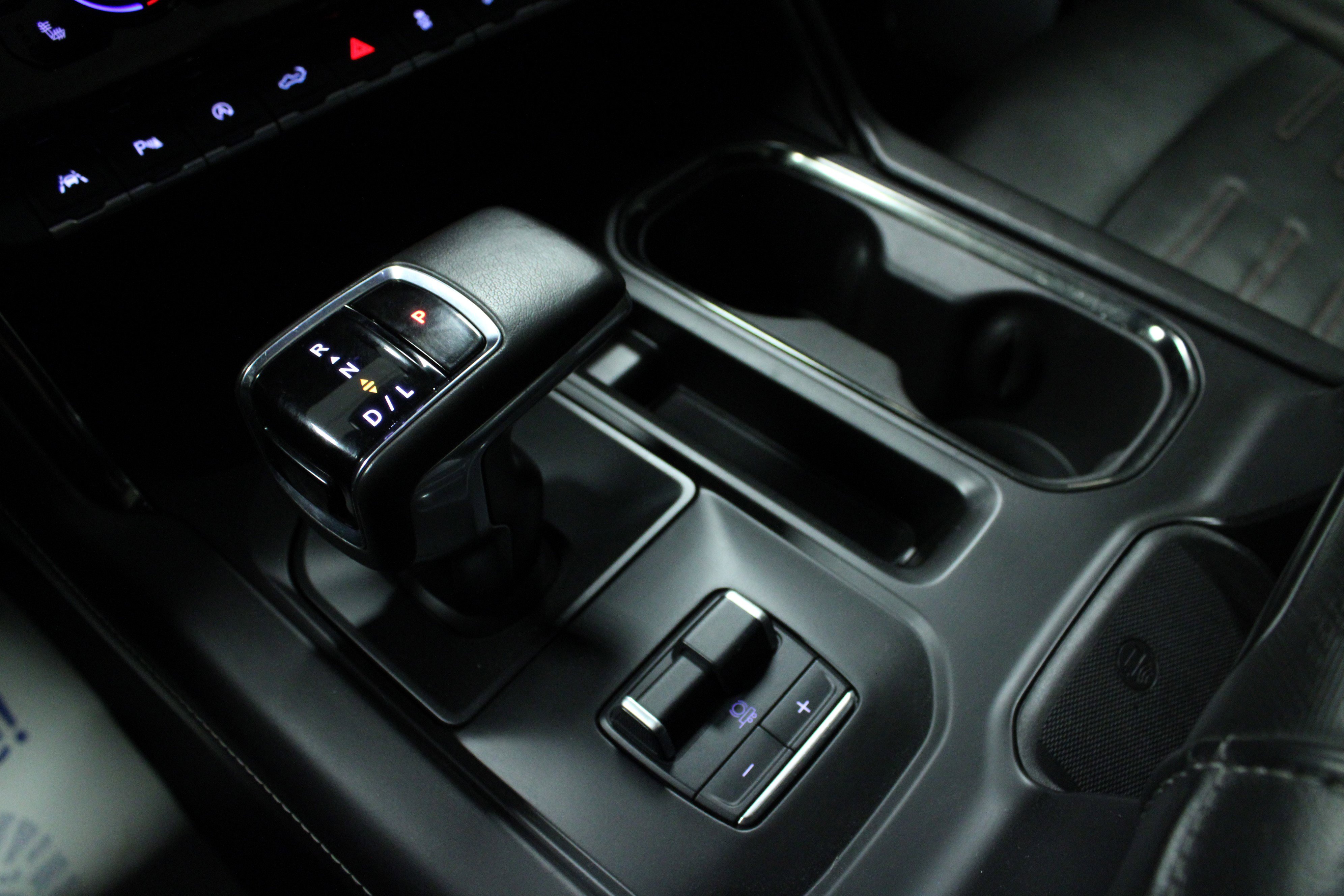 Used 2022 GMC Sierra 1500 AT4X image 23