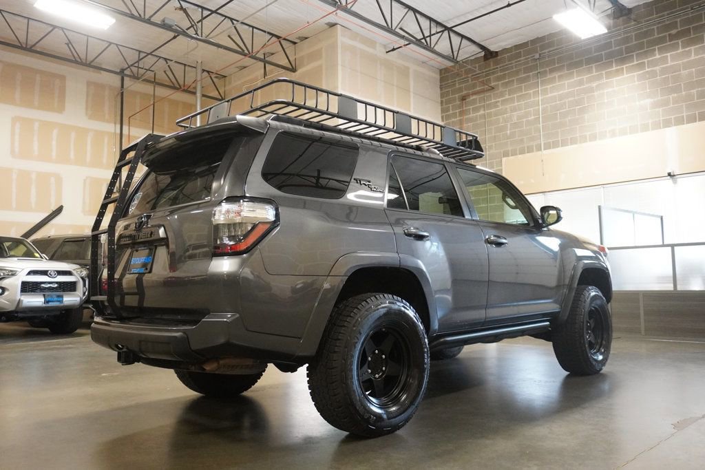 Used 2021 Toyota 4Runner TRD Off-Road image 4