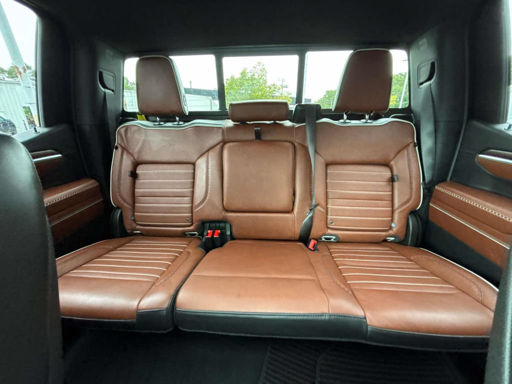 Used 2026 GMC Sierra 1500 Denali Ultimate AWD/4WD image 11