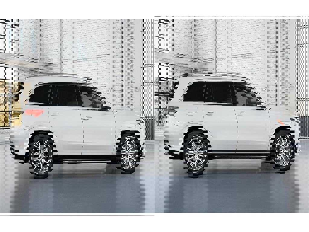 New 2026 Mercedes-Benz GLS 580 4MATIC image 17