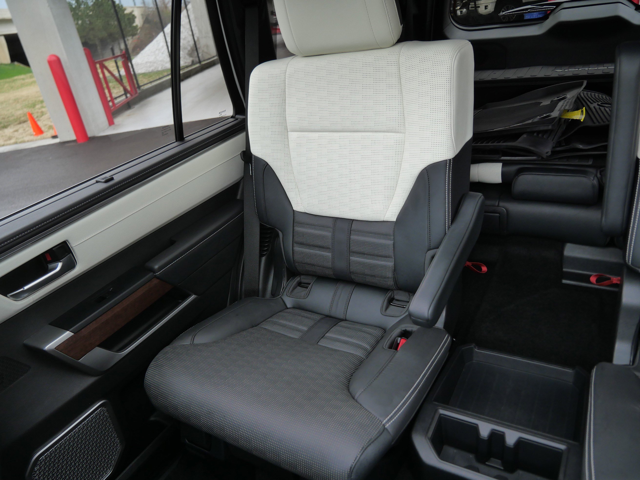 Certified 2025 Toyota Sequoia Capstone image 13