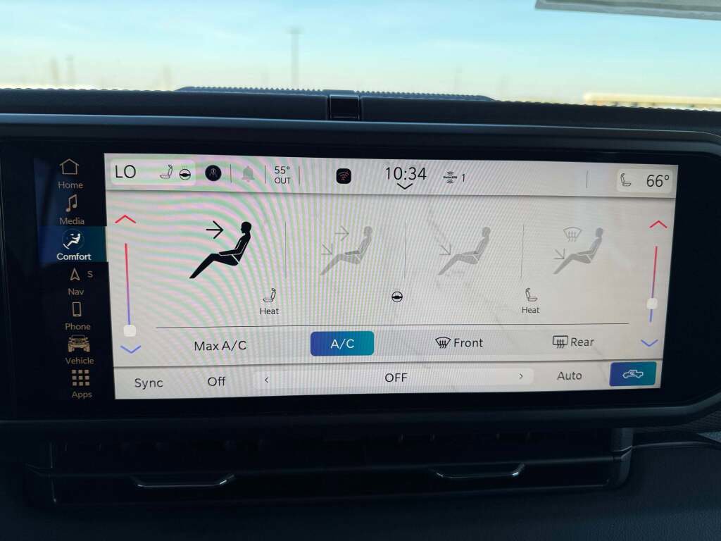 New 2025 Jeep Gladiator Rubicon image 36