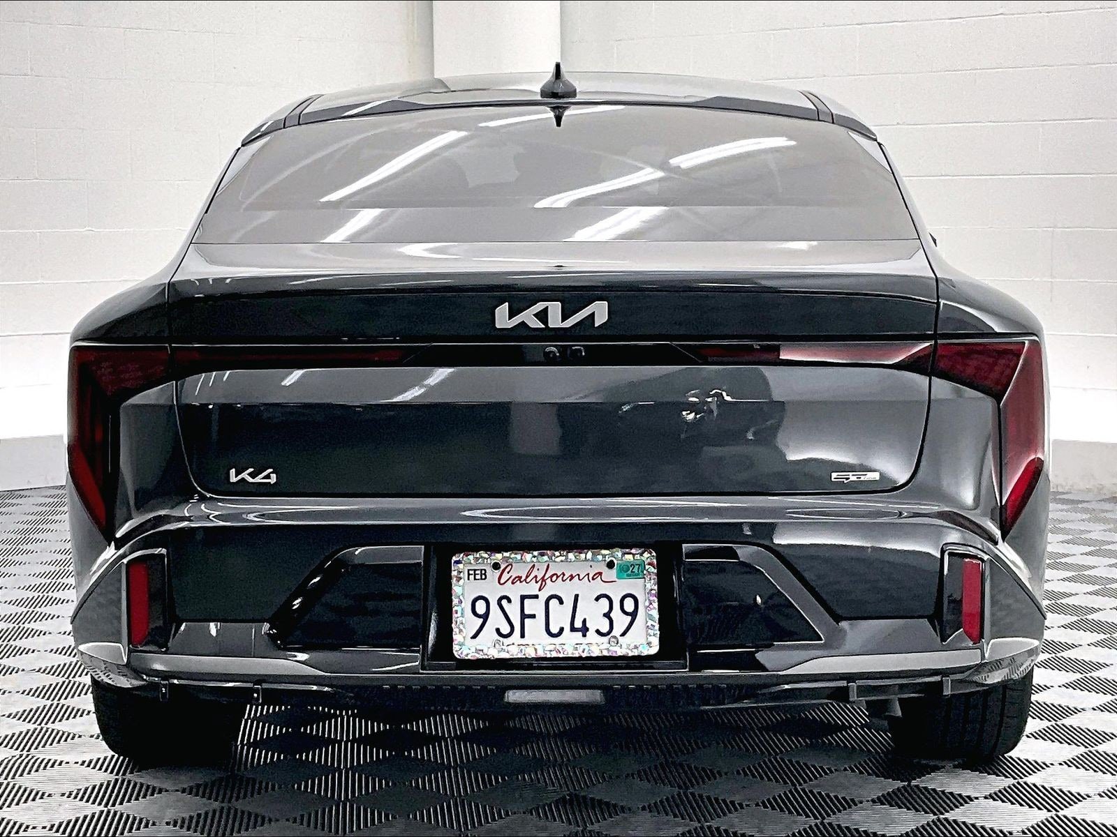 Used 2025 Kia K4 GT-Line w/ GT-Line Sunroof Package FWD image 3