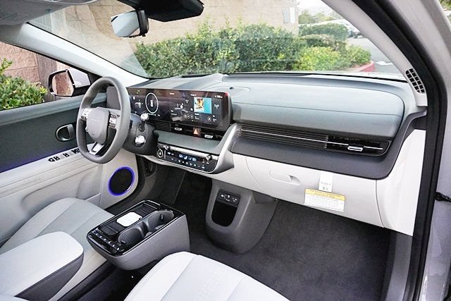New 2027 Hyundai Ioniq 5 Limited RWD image 16