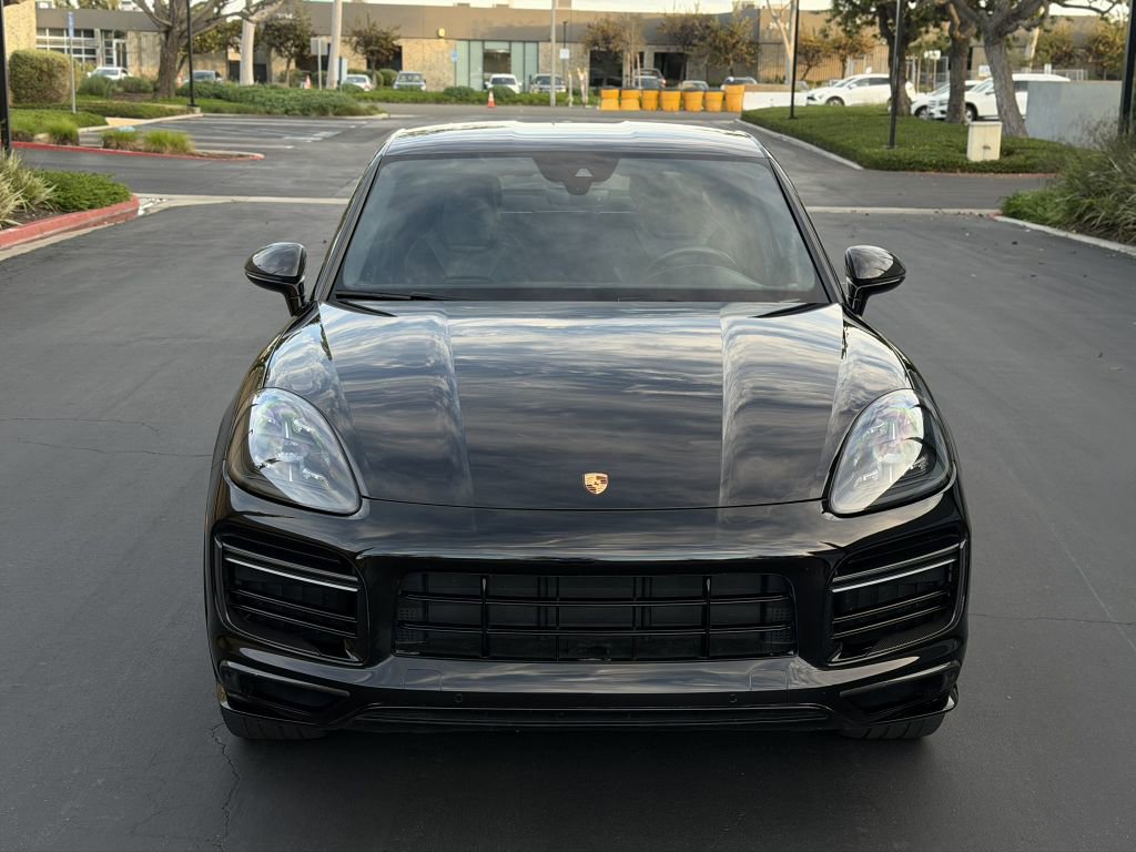 Used 2023 Porsche Cayenne Turbo S AWD/4WD image 28