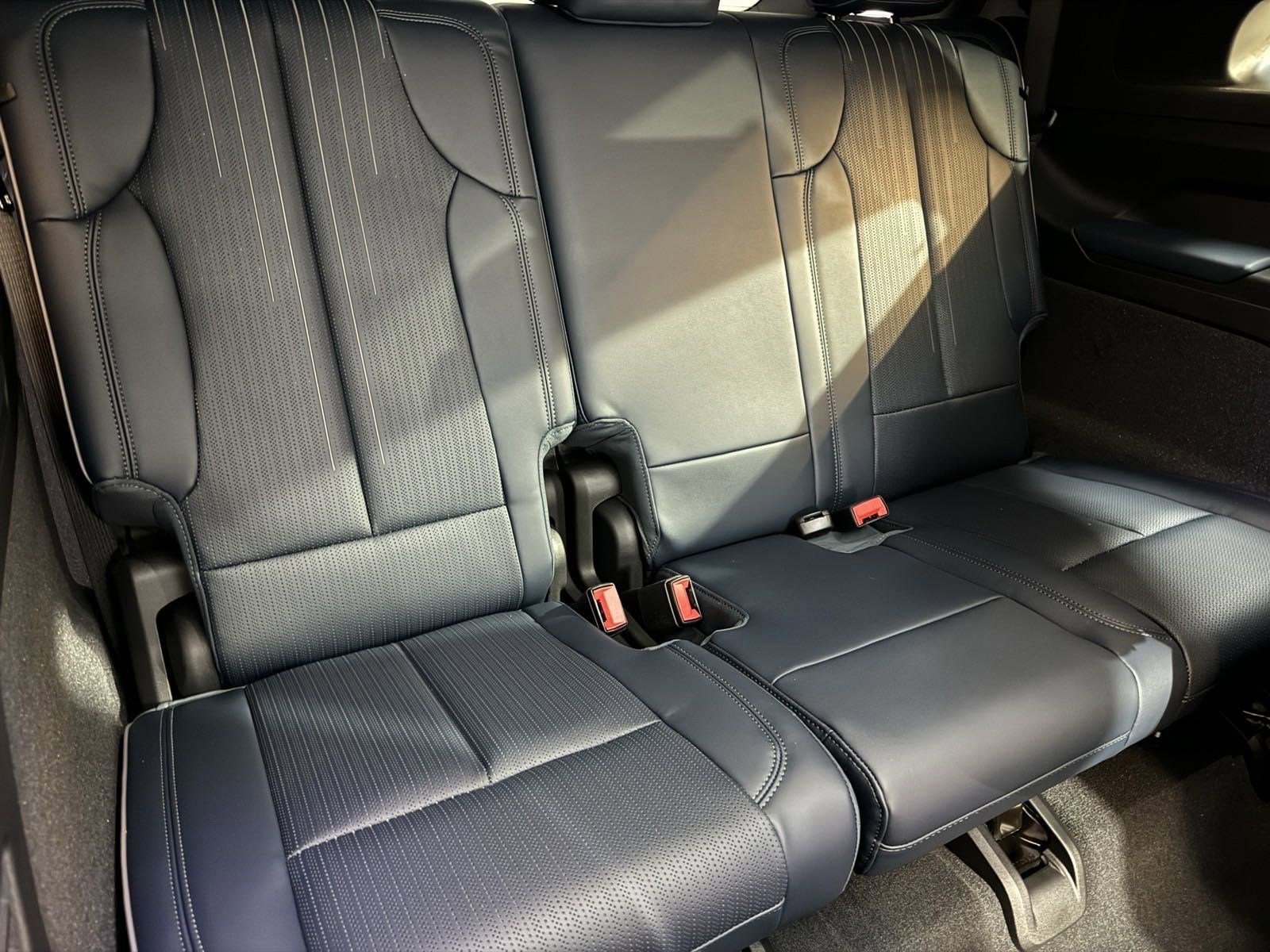 New 2025 Cadillac Escalade IQ Luxury 2 image 58