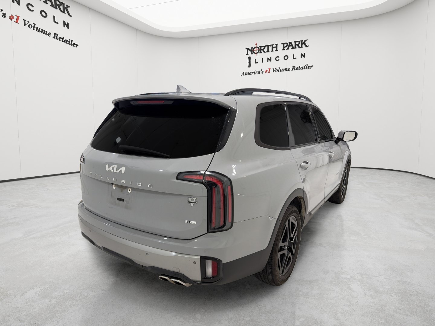 Used 2023 Kia Telluride SX Prestige X-Line AWD/4WD image 5