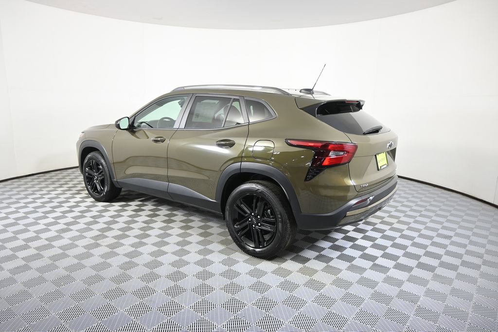 Used 2024 Chevrolet Trax ACTIV w/ Driver Confidence Package FWD image 4