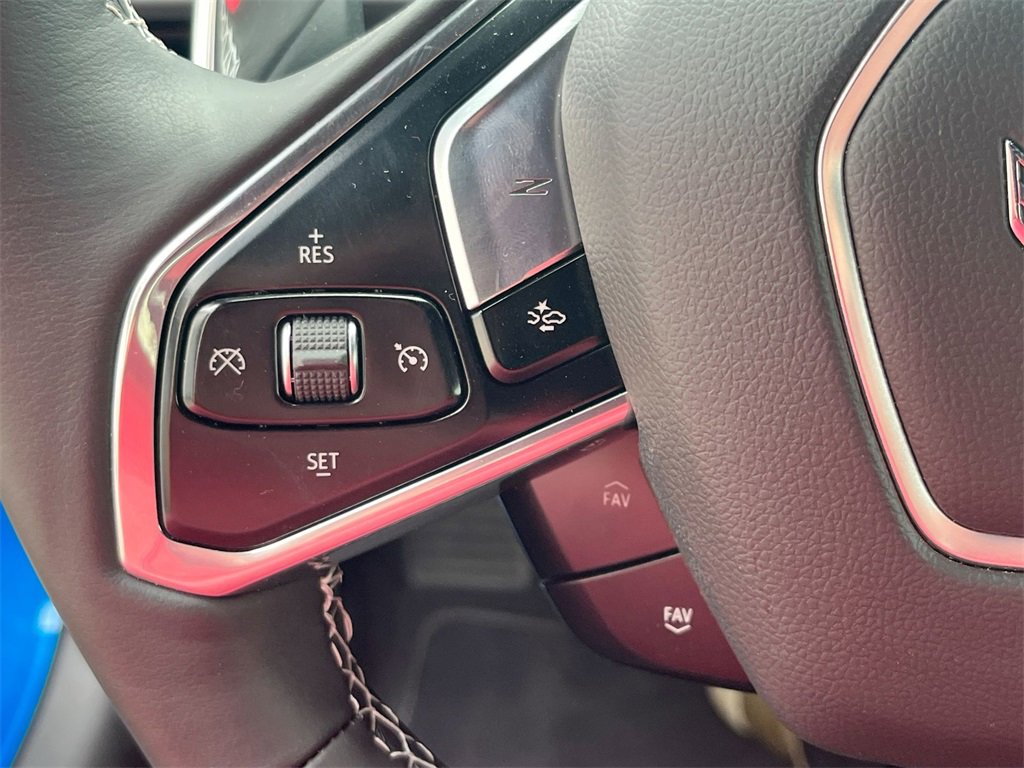 Used 2024 Chevrolet Corvette Stingray Preferred Cpe w/ Z51 Performance Package image 28