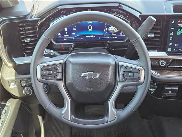 Used 2024 Chevrolet Silverado 1500 RST AWD/4WD image 14