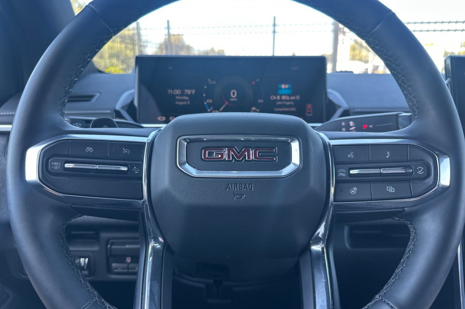 Used 2026 GMC Sierra EV Elevation AWD/4WD image 32
