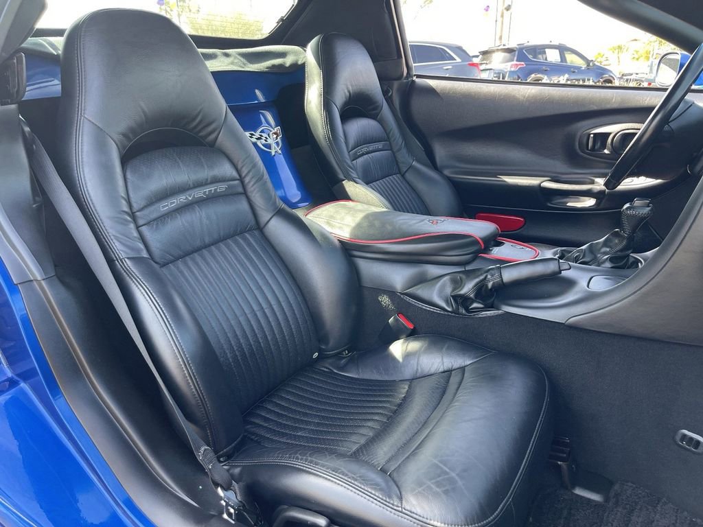 Used 2003 Chevrolet Corvette Convertible w/ Preferred Equipment Group1 image 12