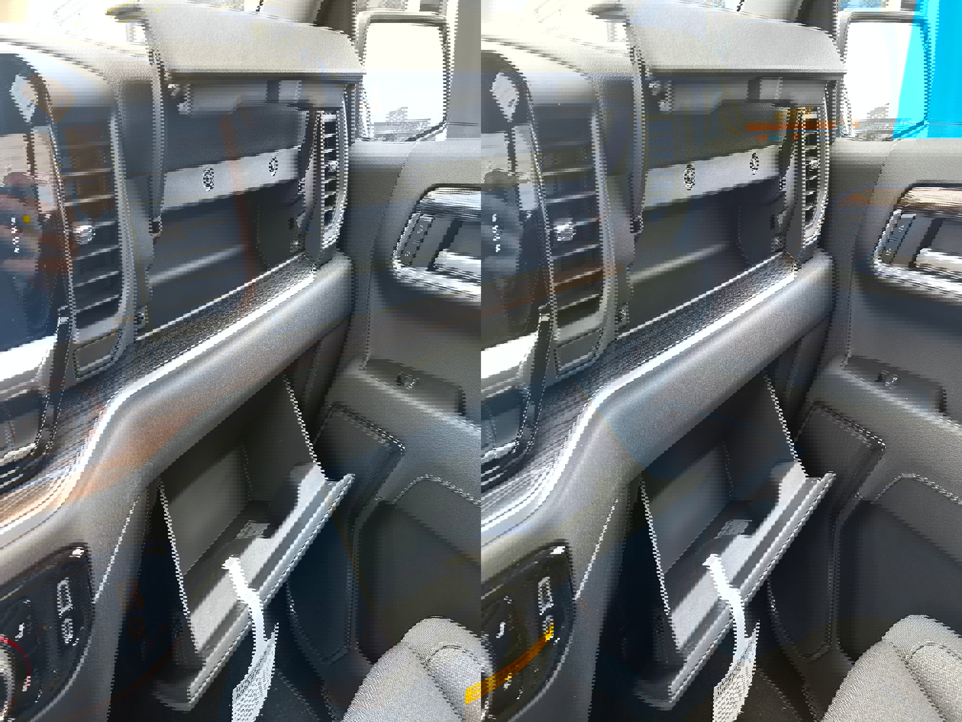 New 2026 Chevrolet Silverado 1500 LT image 25