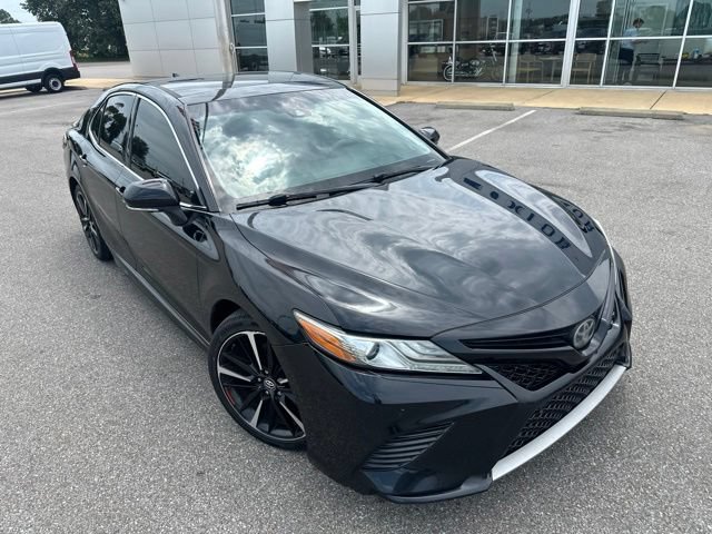 Used 2018 Toyota Camry XSE w/ Driver Assist Package FWD image 6