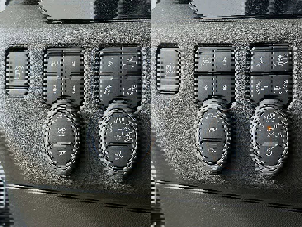 Used 2023 Chevrolet Silverado 1500 RST w/ All Star Edition Plus image 27